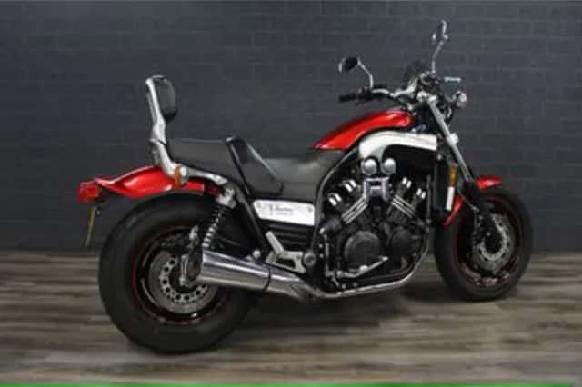 Yamaha VMX 1200 V-MAX (2003) thumbnail 5