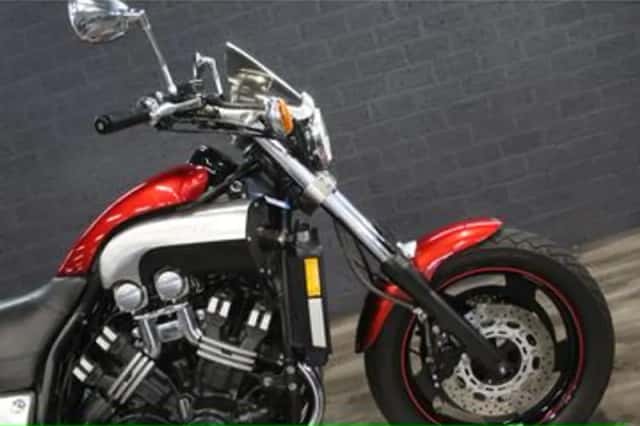 Yamaha VMX 1200 V-MAX (2003) thumbnail 6
