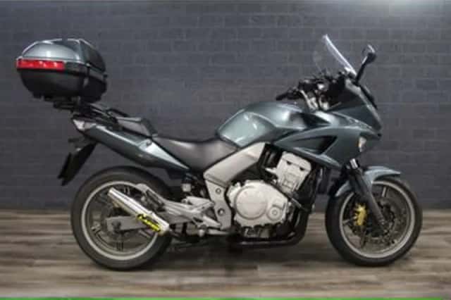 Honda CBF 1000 F (2006) thumbnail 1