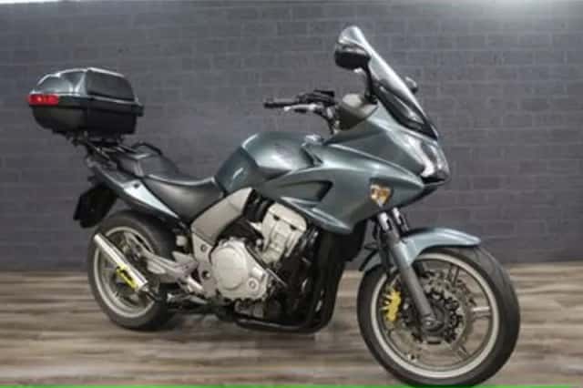 Honda CBF 1000 F (2006) thumbnail 2
