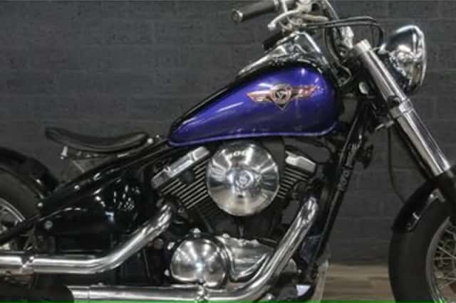 Kawasaki VN 800 Classic (1996) thumbnail 3