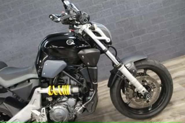 Yamaha MT-03 (2005) thumbnail 4