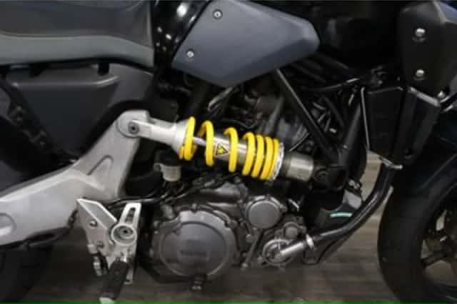 Yamaha MT-03 (2005) thumbnail 5