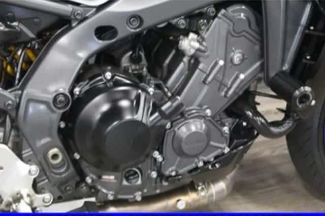 Yamaha MT-09 (2023) thumbnail 6