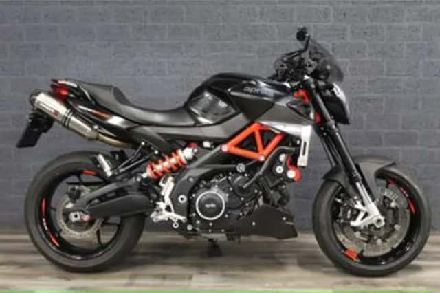 Aprilia Shiver 900 (2020) thumbnail 1