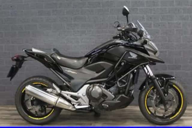 Honda NC750X (2015) thumbnail 1