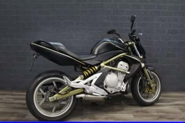 Kawasaki Er-6n (2005) thumbnail 3