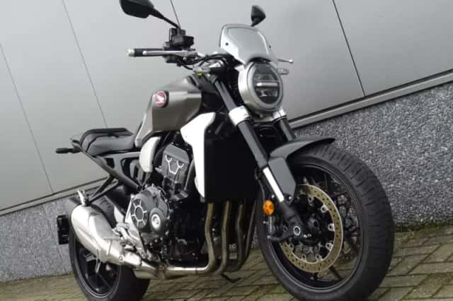 Honda CB1000R (2018) thumbnail 2