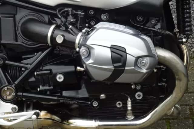 BMW R nine t pure (2017) thumbnail 4