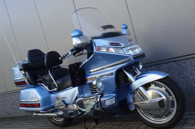 Honda GL 1500 GOLDWING (1992) thumbnail 2