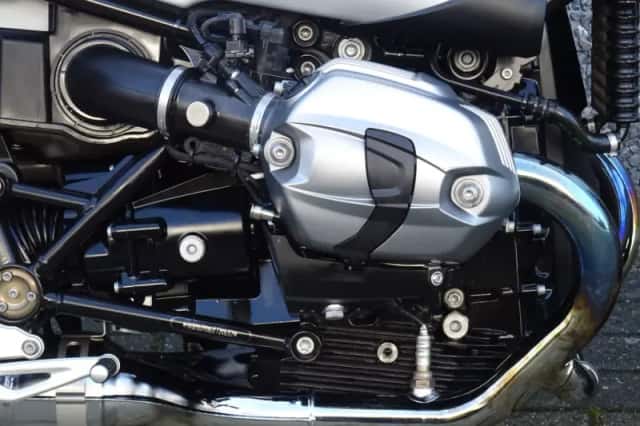 BMW R nine t pure (2018) thumbnail 4