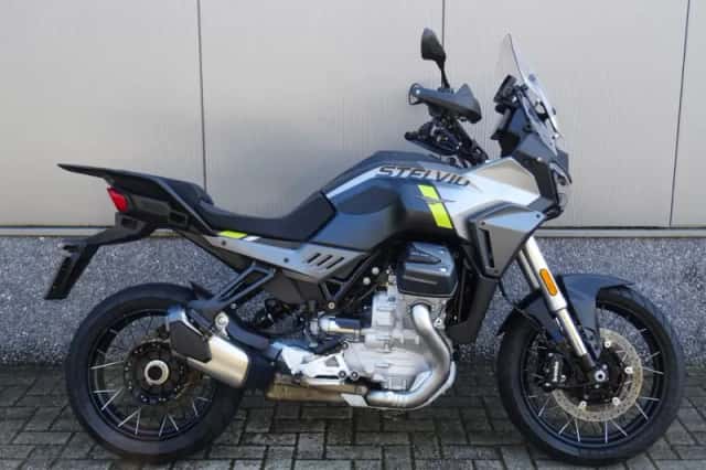 Moto Guzzi Stelvio (2025) thumbnail 1