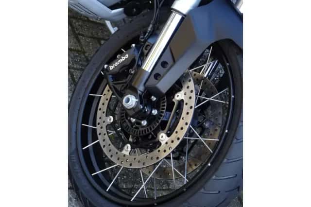 Moto Guzzi Stelvio (2025) thumbnail 5
