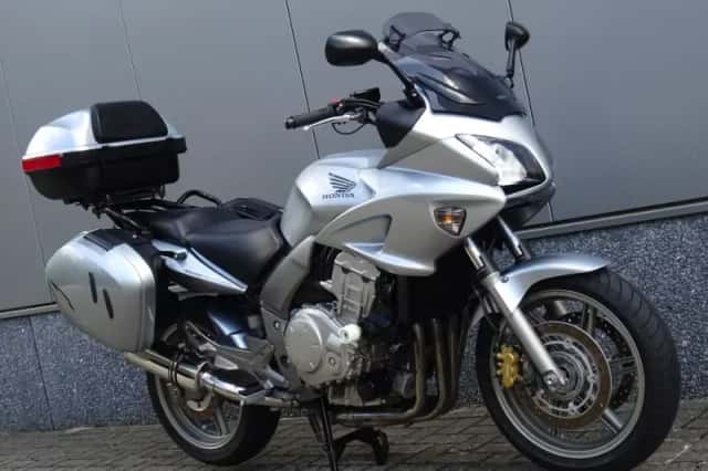 Honda CBF1000 (2007) thumbnail 2