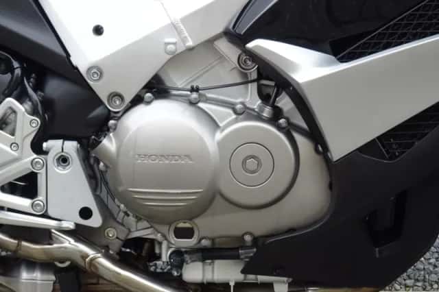 Honda VFR 800 X Crossrunner (2012) thumbnail 4