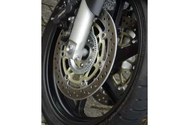 Honda VFR 800 X Crossrunner (2012) thumbnail 5
