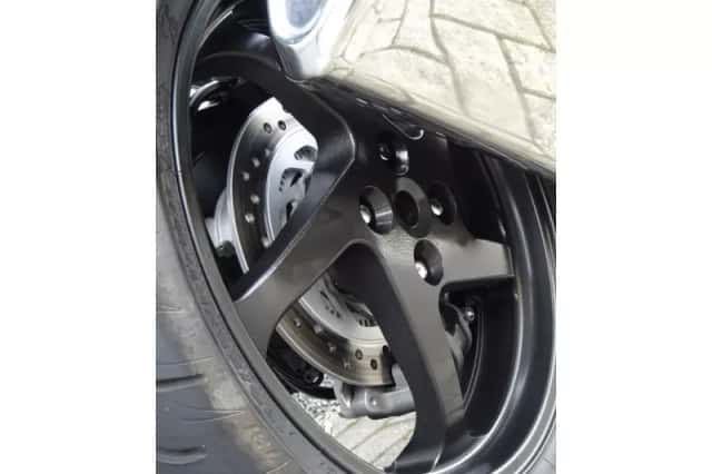 Honda VFR 800 X Crossrunner (2012) thumbnail 6