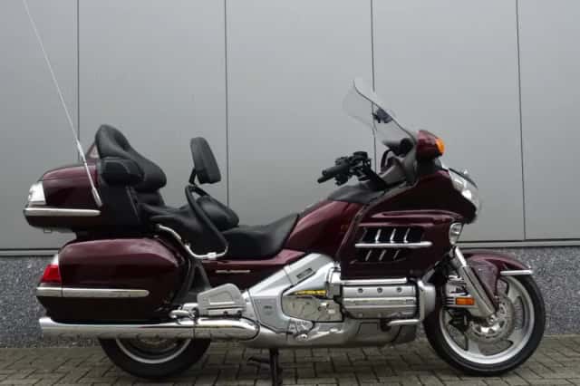 Honda GL 1800 GOLDWING (2009) thumbnail 1