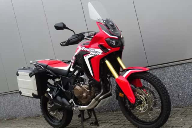 Honda Africa Twin (2016) thumbnail 2
