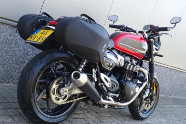 Triumph Speed Twin 1200 (2019) thumbnail 3