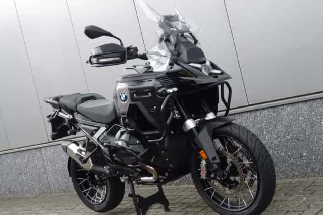 BMW R 1300 GS (2024) thumbnail 2