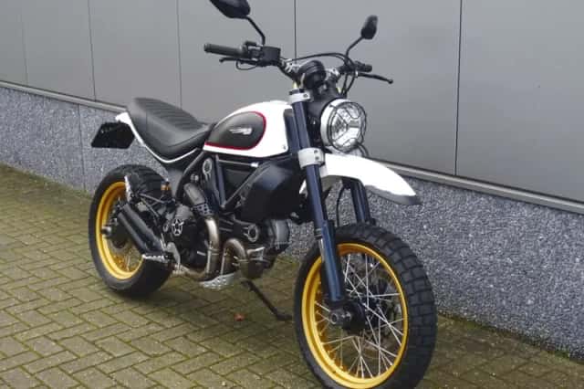 Ducati Scrambler DESERT SLED (2017) thumbnail 2