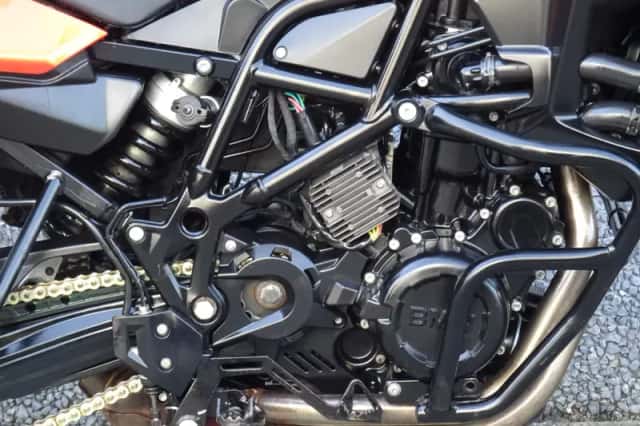 BMW F 800 GS (2010) thumbnail 4