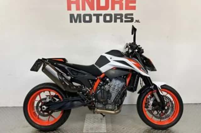 KTM 890 Duke (2020) thumbnail 1