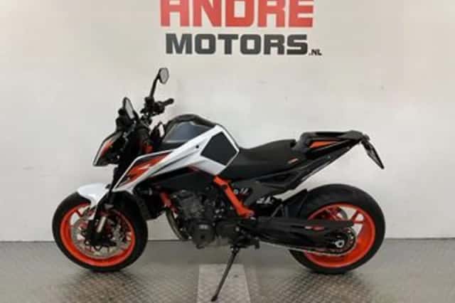 KTM 890 Duke (2020) thumbnail 4