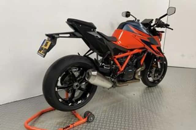 KTM 1290 Super Duke (2020) thumbnail 3