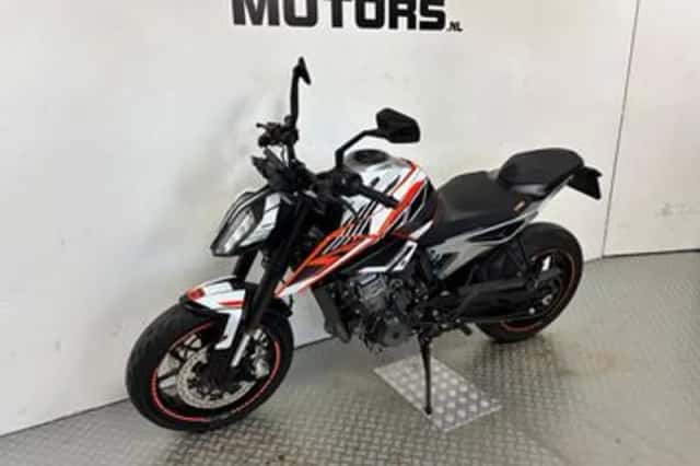 KTM 790 Duke (2019) thumbnail 5