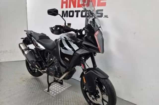 KTM 1290 Super Adventure (2020) thumbnail 3
