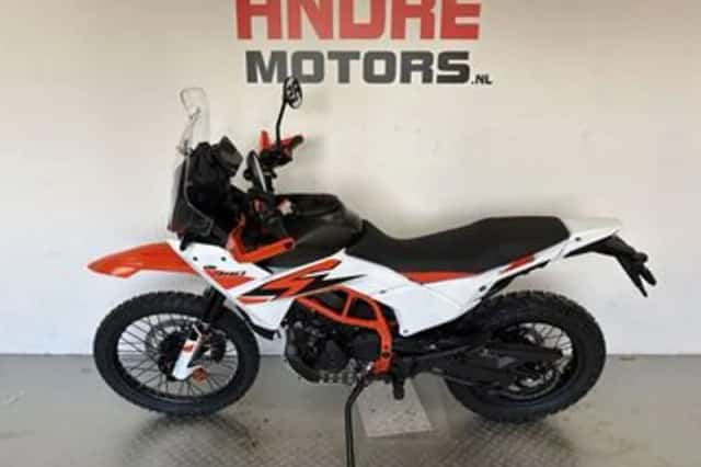 KTM 390 Adventure (2026) thumbnail 4