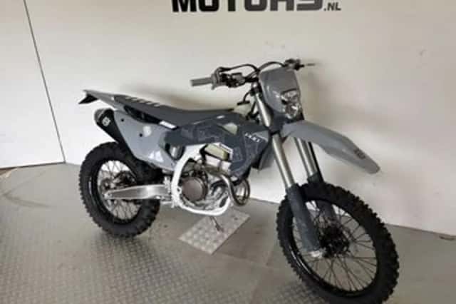Husqvarna FE 350 (2026) thumbnail 2