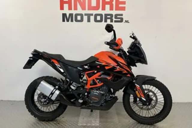 KTM 390 Adventure (2024) thumbnail 1
