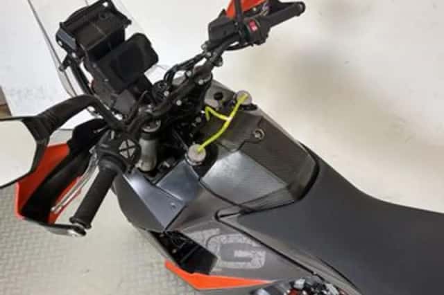 KTM 890 Adventure (2021) thumbnail 5