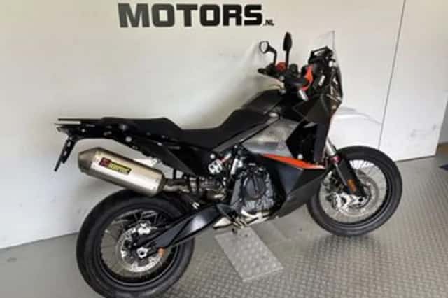 KTM 890 Adventure (2021) thumbnail 6