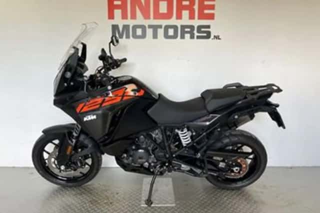 KTM 1290 Super Adv.s (2017) thumbnail 4