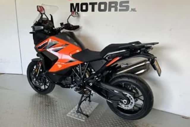 KTM 1290 Super Adventure (2021) thumbnail 5