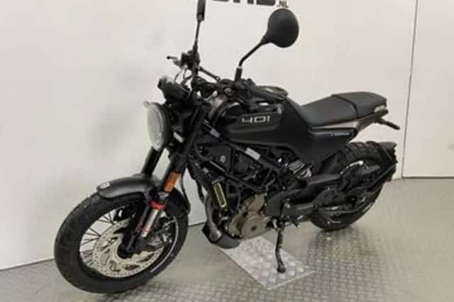 Husqvarna Svartpilen 401 (2023) thumbnail 6