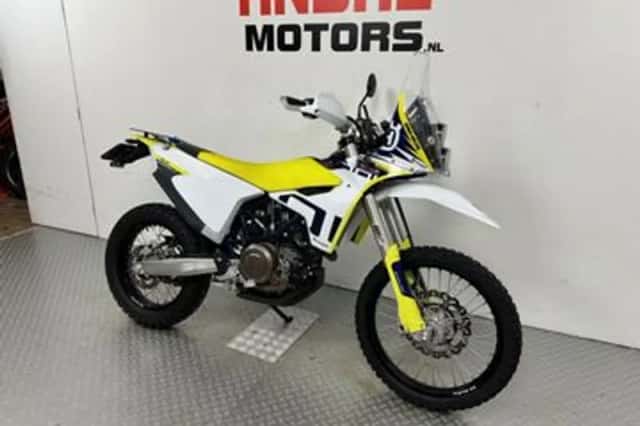 Husqvarna 701 Enduro (2021) thumbnail 2