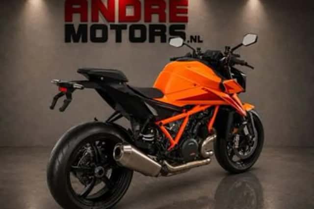 KTM Super Duke 1390 (2026) thumbnail 5