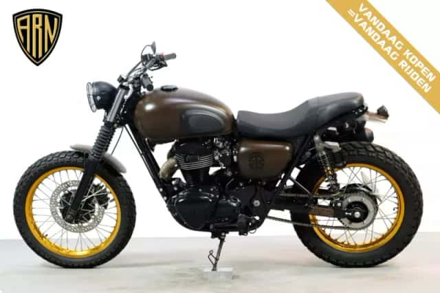 Kawasaki W800 (2016) thumbnail 3