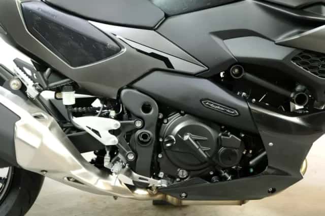 Kawasaki Z7 Hybrid (2026) thumbnail 5