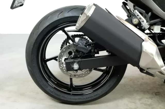 Kawasaki Z7 Hybrid (2026) thumbnail 6