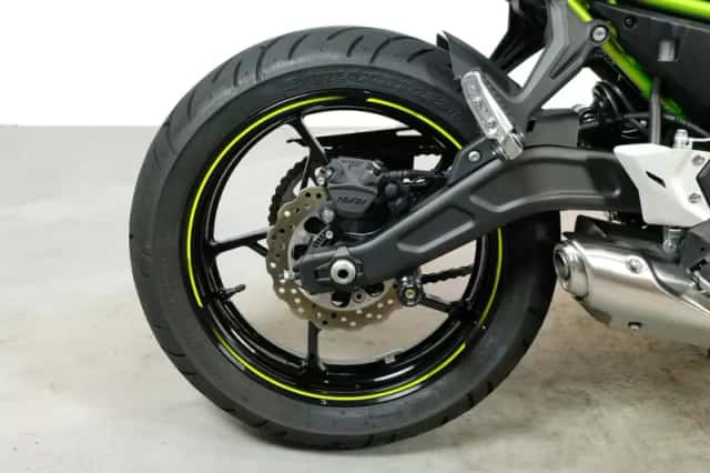Kawasaki Z650 (2021) thumbnail 6