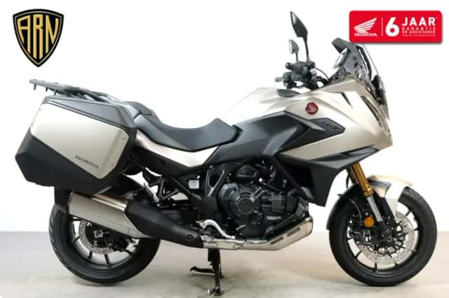 Honda NT 1100 (2026) thumbnail 1