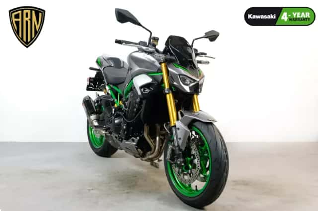 Kawasaki Z900 SE Performance (2026) thumbnail 2