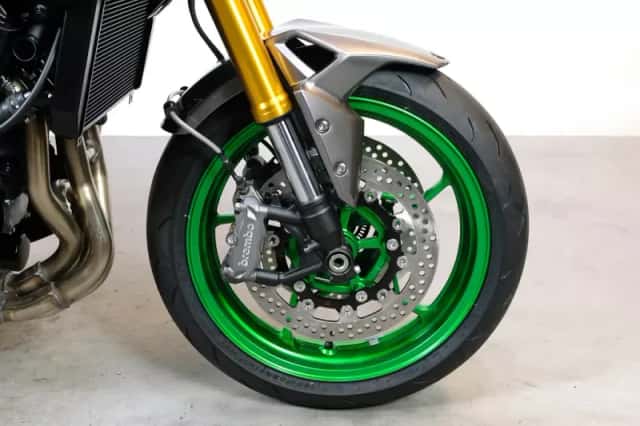 Kawasaki Z900 SE Performance (2026) thumbnail 4