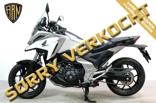 Honda NC750X (2021) thumbnail 3